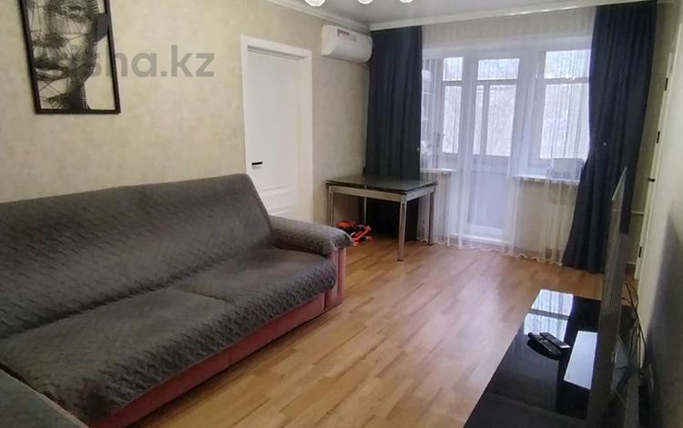 2-комнатная квартира · 47.4 м² · 4/5 этаж, Лободы 13 за 20 млн ₸ в Караганде, Казыбек би р-н — фото 2