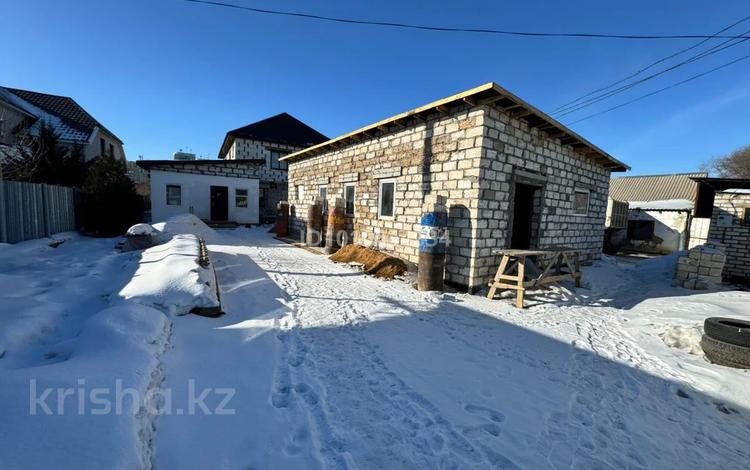 Коттедж Садик и Кх · 256 м², бағасы: 74 млн 〒 в Актобе, мкр Москва — фото 3