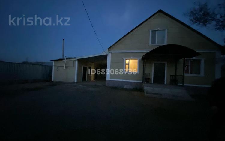 Жеке үй · 7 бөлме · 200 м², Наурызбай батыра, бағасы: 35 млн ₸ в Каратобе — фото 2