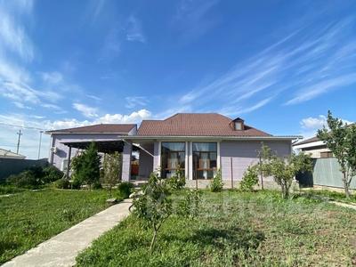 Отдельный дом · 6 комнат · 236.7 м² · 10 сот., Кобеева 30 за 48 млн ₸ в Атырау, мкр Мирас