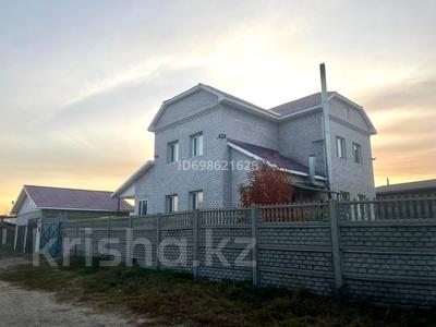 Продажа домов и дачи в Абай обл.: Отдельный дом · 5 комнат · 245 м² · 12 сот., Боровая за 67 млн 〒 Отдельный дом · 5 комнат · 245 м² · 12 сот., Боровая за 67 млн 〒 в Семее, мкр Красный Кордон