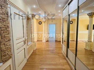 2-бөлмелі пәтер · 80.6 м² · 13/36 қабат, Кабанбай батыра 11, бағасы: 37 млн ₸ в Астане, Есильский р-н