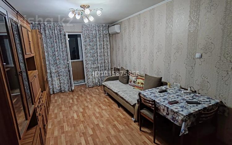 2-комнатная квартира · 45 м² · 4/4 этаж, мкр №10 21 за 250 000 ₸ в Алматы, Ауэзовский р-н — фото 2