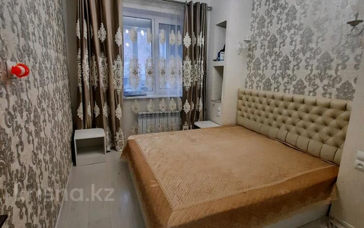 1-комнатная квартира, 33 м², 2/5 этаж, мкр Аксай-3 за 23 млн 〒 в Алматы, Ауэзовский р-н — фото 2