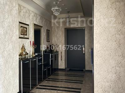 4-бөлмелі пәтер · 155 м² · 2/18 қабат, ул. Асанбая Аскарова 10, бағасы: 163 млн ₸ в Алматы, Бостандыкский р-н