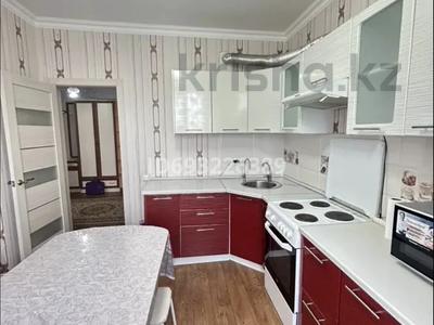 3-бөлмелі пәтер, 80 м², 2/7 қабат, мкр Комсомольский, E319 2б, бағасы: 50.2 млн 〒 в Астане, Есильский р-н