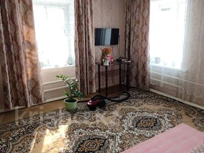 1-комнатная квартира, 30 м², 1/2 этаж, ульянова за 7 млн 〒 в Петропавловске