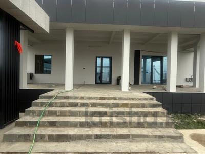 Отдельный дом · 4 комнаты · 260.6 м² · 10 сот., 117 1999 — Болашак за 130 млн 〒 в Кемертогане