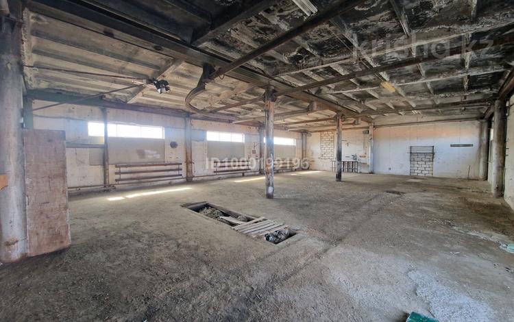 Промбаза · 111111 соток, мкр Тендык, Кобеев 1б — Возле Анашым за 100 000 〒 в Атырау — фото 2