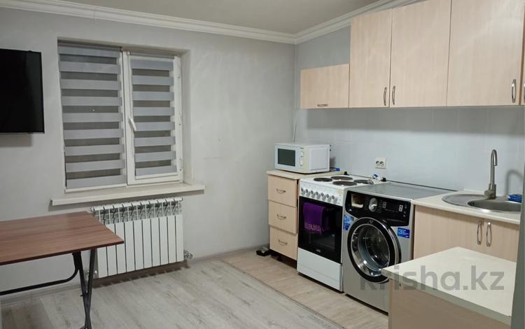 1-бөлмелі пәтер · 33 м² · 3/3 қабат, мкр Айгерим-1 — Рыскулова, бағасы: 160 000 ₸ в Алматы, Алатауский р-н — фото 143