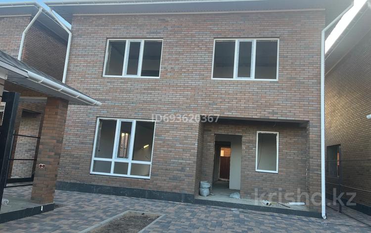 Отдельный дом · 5 комнат · 200 м² · 3 сот., Асан за 55 млн ₸ в Уральске — фото 3