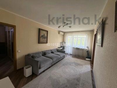 3-бөлмелі пәтер · 59 м² · 4/5 қабат, Ерубаева 49, бағасы: 28 млн ₸ в Караганде, Казыбек би р-н