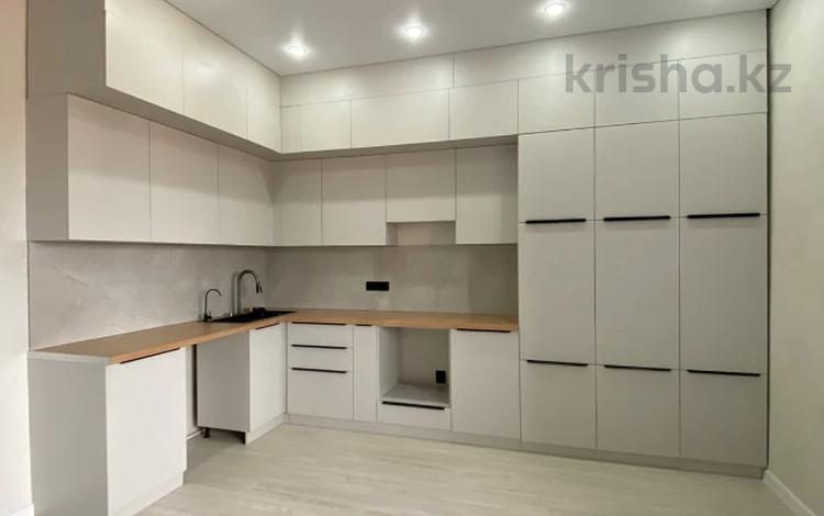 2-комнатная квартира · 78.6 м² · 5/6 этаж, мкр. Алтын орда за 26.5 млн ₸ в Актобе — фото 2