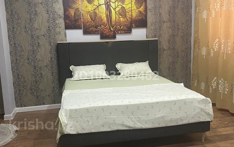 1-бөлмелі пәтер · 50 м² · 10/12 қабат, 16-ш/а. 50, бағасы: 15 000 ₸ в Актау, 16-й мкр  — фото 7