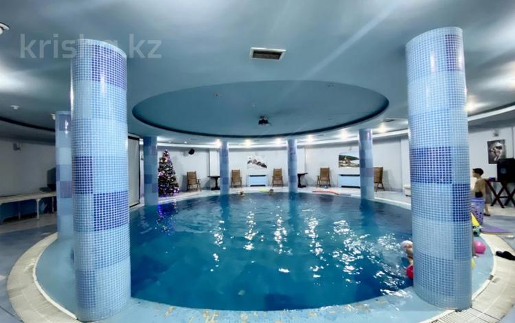 Бани, гостиницы и зоны отдыха • 246.5 м² за 1.2 млн 〒 в Алматы, Алмалинский р-н — фото 2