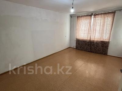 3-комнатная квартира · 64 м² · 4/5 этаж, Самал за 17.9 млн ₸ в Талдыкоргане, мкр Самал