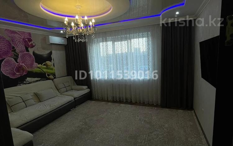2-бөлмелі пәтер · 67 м² · 3/9 қабат, Орбита ш/а., Шахтеров 23, бағасы: 18 000 ₸ в Караганде, Казыбек би р-н — фото 2