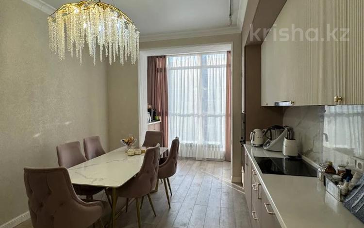 5-комнатная квартира · 167 м² · 2/5 этаж, мкр Юго-Восток, Муканова 41/24 за 88 млн ₸ в Караганде, Казыбек би р-н — фото 2