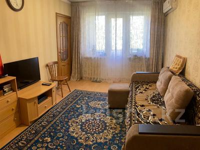 3-комнатная квартира, 60 м², 4/4 этаж, абая 60 за 32.5 млн 〒 в Алматы, Бостандыкский р-н