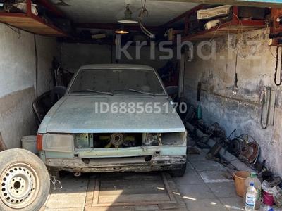 Гараждар мен тұрақтар в Павлодарской обл.: Гараж · 20 м² · Северная пром зона, бағасы: 1 млн 〒 Гараж · 20 м² · Северная пром зона, бағасы: 1 млн 〒 в Павлодаре