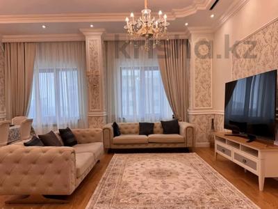4-комнатная квартира · 210 м² · 7/8 этаж, Просп. Кабанбай батыра 13 за 145 млн ₸ в Астане, Есильский р-н