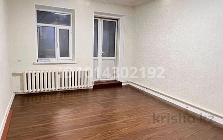 3-комнатная квартира · 58 м² · 2/2 этаж, Абылайхан 100 — Возле ЖД вокзала за 9 млн ₸ в Туркестане — фото 2