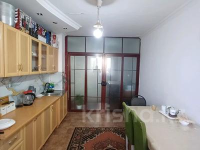 4-бөлмелі пәтер · 140 м² · 2/12 қабат, Сарыарка 11, бағасы: 61 млн ₸ в Астане