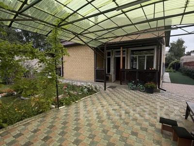 Жеке үй · 8 бөлме · 283 м² · 8 жүзд., Линейная, бағасы: 80 млн ₸ в Павлодаре