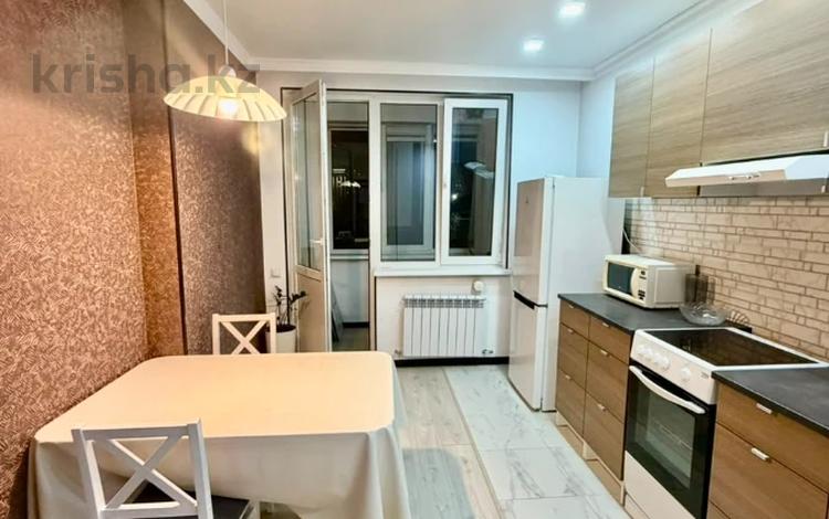 1-бөлмелі пәтер · 44.5 м² · 4/12 қабат, Абиша Кекилбайулы, бағасы: 45 млн ₸ в Алматы, Бостандыкский р-н — фото 2