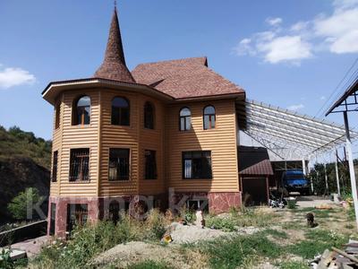 Отдельный дом • 8 комнат • 500 м² • 14 сот., мкр Карагайлы за 99 млн 〒 в Алматы, Наурызбайский р-н