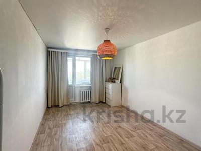 1-комнатная квартира · 31 м² · 5/5 этаж, Ларин за 9.8 млн 〒 в Уральске