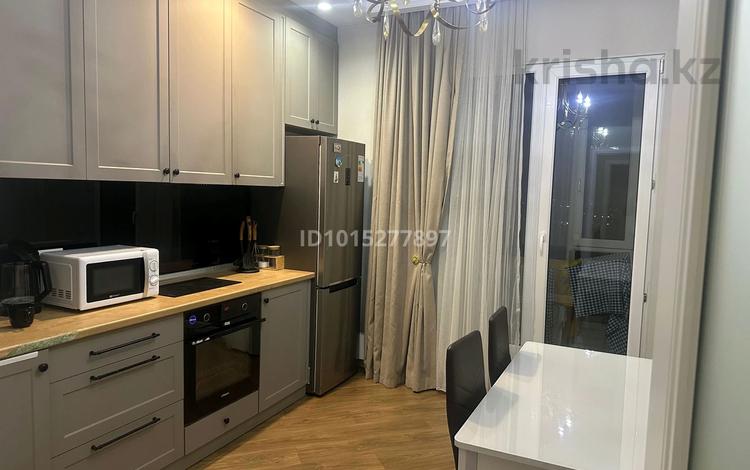 2-комнатная квартира · 65 м² · 11/16 этаж, Манаса 109а за 700 000 ₸ в Алматы, Алмалинский р-н — фото 2