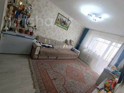 2-бөлмелі пәтер · 51 м² · 5/5 қабат, Аблайхана — Гуманитарный колледж, встреча, бағасы: 250 000 ₸ в Астане, Алматы р-н
