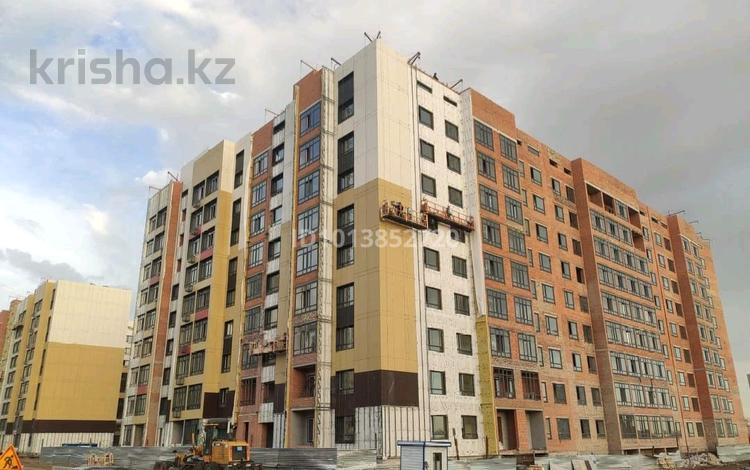 3-бөлмелі пәтер · 75.6 м² · 2/9 қабат, Розы Баглановой 23, бағасы: 12 млн ₸ в Астане, Нура р-н — фото 2