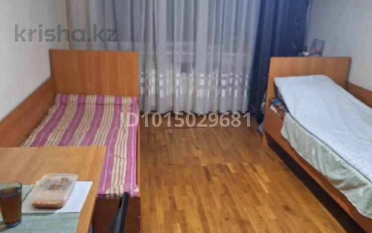 3 бөлме · 60 м² · 1/4 қабат, Серкебаева 53, бағасы: 60 000 ₸ в Алматы, Бостандыкский р-н — фото 2
