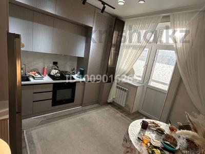 2-бөлмелі пәтер · 69 м² · 2/5 қабат, мкр Асар-2, Микрорайон Асар 2 — Авто цон Толе би дің артында, бағасы: 200 000 ₸ в Шымкенте, Абайский р-н