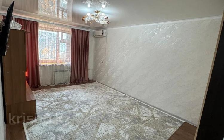 1-комнатная квартира · 32.4 м² · 5/5 этаж, мкр 8, Братьев Жубановых за 9.8 млн ₸ в Актобе — фото 6