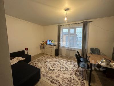 2-бөлмелі пәтер · 45 м² · 3/4 қабат, Мкр. Гульдер 1160 — 6 блок 21 кв, бағасы: 18 млн ₸ в 
