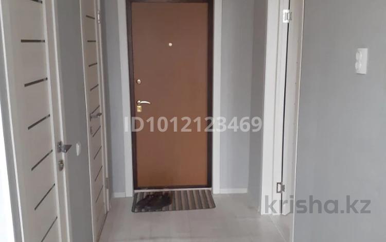 1-бөлмелі пәтер · 38 м² · 2/9 қабат, 5-й мкр. 26, бағасы: 17.5 млн ₸ в Аксае — фото 6
