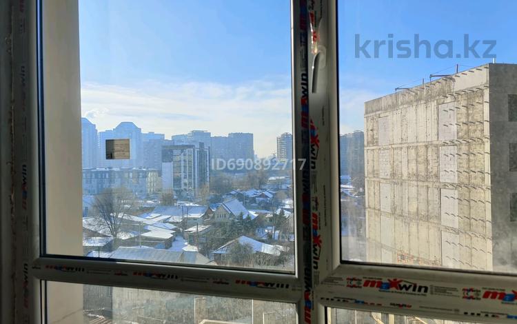 2-комнатная квартира, 49 м², 6 этаж, Жандосова 94А за ~ 32.2 млн 〒 в Алматы, Бостандыкский р-н — фото 2