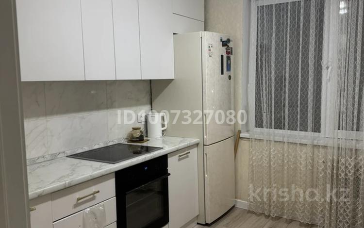 2-комнатная квартира · 59 м² · 4/5 этаж, Майкудук, мкр Шахтёрский 14 за 15 млн ₸ в Караганде, Алихана Бокейханова р-н — фото 2