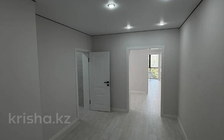 3-комнатная квартира · 63 м² · 8/9 этаж, Толе би 189/3 — Ауэзова за 57.5 млн ₸ в Алматы, Алмалинский р-н — фото 2