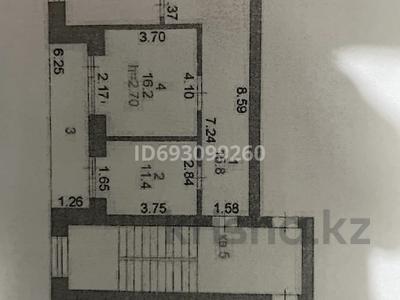 2-комнатная квартира, 64 м², 2/5 этаж, сеченова 9/10 за 19 млн 〒 в Семее, мкр Красный Кордон