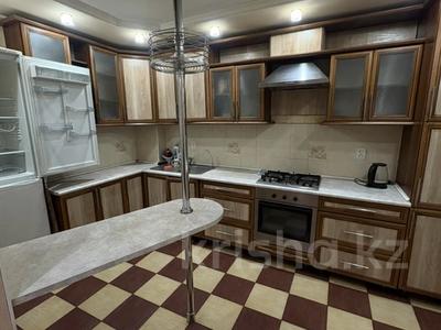 5-комнатная квартира · 104 м² · 5/10 этаж, Проезд Джамбула 1а за 350 000 ₸ в Петропавловске