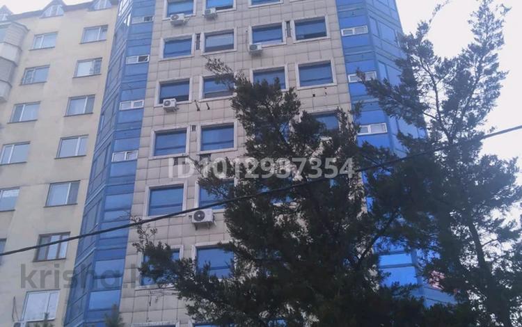1-комнатная квартира · 25.7 м² · 7/10 этаж, мкр Аксай-3А 90 — Толе би, Момышулы за 18.5 млн ₸ в Алматы, Ауэзовский р-н — фото 2