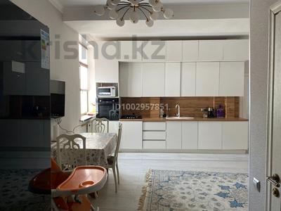 3-бөлмелі пәтер · 114.4 м² · 2/5 қабат, 15-й микрорайон, 15-й микрорайон 1/2, бағасы: 58 млн ₸ в Шымкенте, Аль-Фарабийский р-н