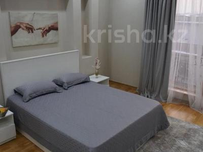 Пәтерлер в Алматы: 3-бөлмелі пәтер · 175 м² · 4/6 қабат · ай сайын, Фурманова 301 — Аль-Фараби, бағасы: 900 000 〒 3-бөлмелі пәтер · 175 м² · 4/6 қабат · ай сайын, Фурманова 301 — Аль-Фараби, бағасы: 900 000 〒 в Алматы, Медеуский р-н