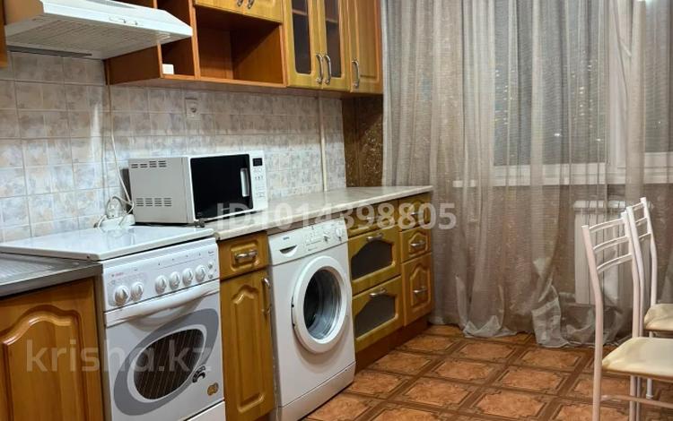 1-комнатная квартира · 40 м² · 8/9 этаж, мкр Тастак-2, Толе би 257 — Тлендиева за 250 000 ₸ в Алматы, Алмалинский р-н — фото 2