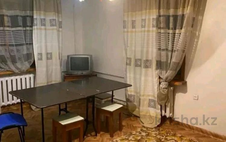 3-комнатная квартира · 51 м² · 2/2 этаж, мкр Мамыр — Яссауи - Джандосова за 19.2 млн 〒 в Алматы, Ауэзовский р-н — фото 2