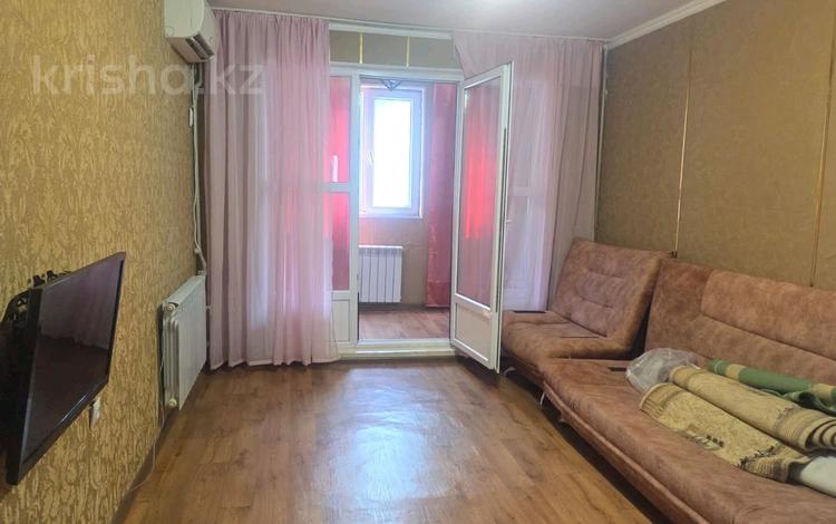 2-бөлмелі пәтер · 45 м² · 1/5 қабат, 18-шағынаудан, 18 Микр 42, бағасы: 150 000 ₸ в Шымкенте, Аль-Фарабийский р-н — фото 2